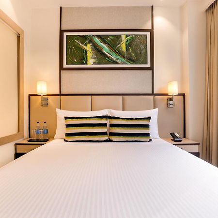 נוידה Sandal Suites By Lemon Tree Hotels מראה חיצוני תמונה